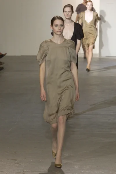 Look 72